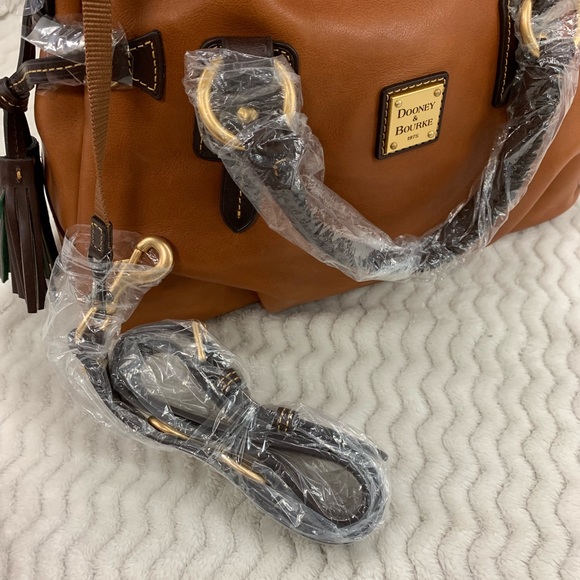 NWT Dooney & Bourke Florentine Stanwich Satchel - Picture 6 of 8